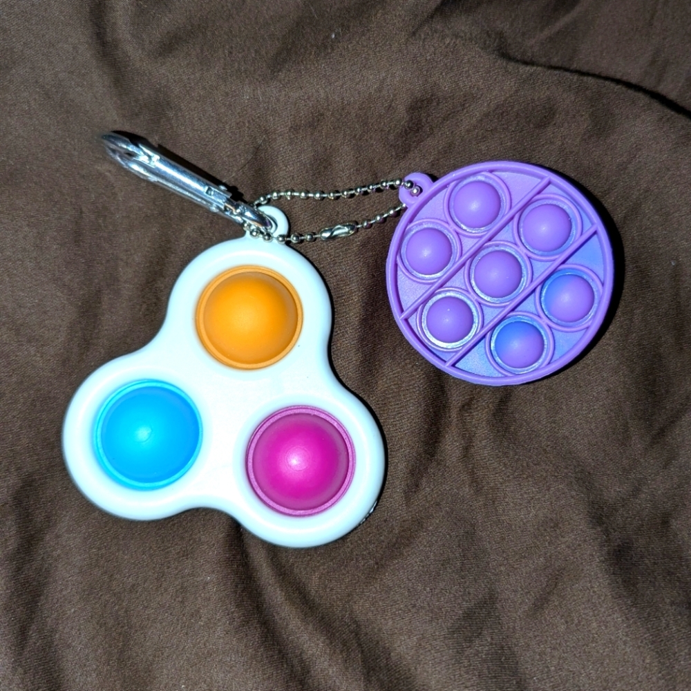 Pop-its fidget toy bag clip